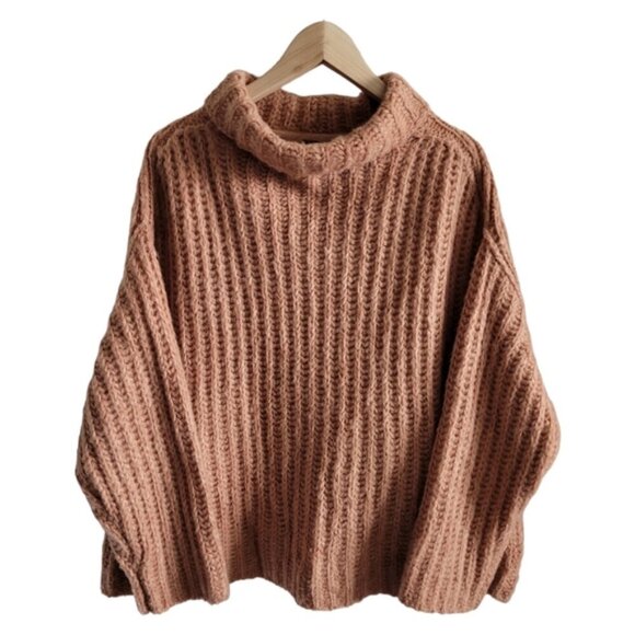 Free People Fluffy Fox Papaya Oversized Sweater Size M - Picture 3 of 7